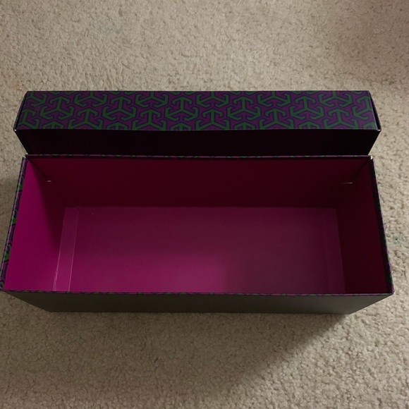 Tory Burch Shoe Box - Picture 2 of 2